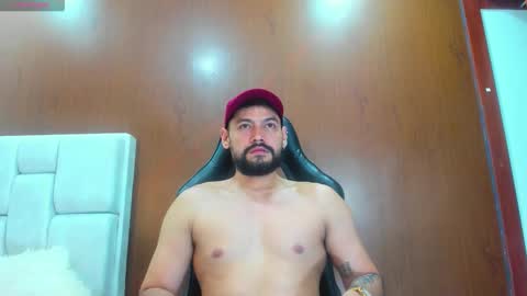 DerryBigger CM online show from March 12, 12:17 am