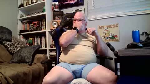 D K online show from February 23, 1:25 am