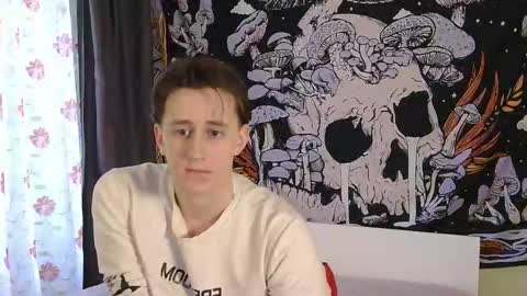 Snapshot of deshman1 chatting on March 6, 6:21 am deshman1 online show from March 6, 6:21 am