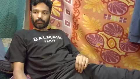desi_boy799417 online show from March 12, 8:37 pm