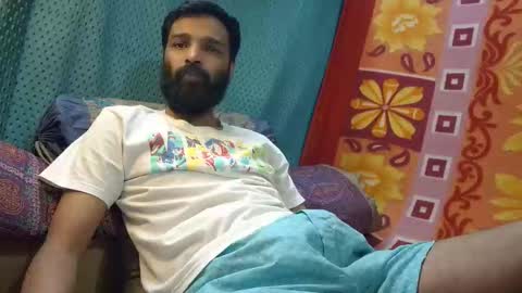 Snapshot of desi_boy799417 chatting on April 23, 9:41 am desi_boy799417 online show from April 23, 9:41 am
