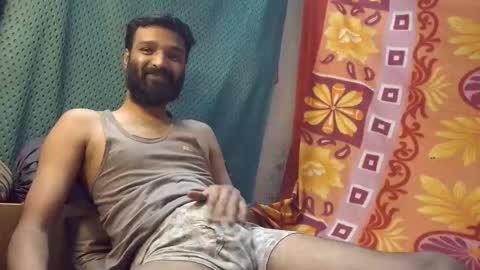 Snapshot of desi_boy799417 chatting on April 24, 9:01 am desi_boy799417 online show from April 24, 9:01 am