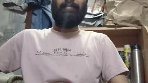 Snapshot of desi_boy799417 chatting on April 30, 8:15 pm desi_boy799417 online show from April 30, 8:15 pm