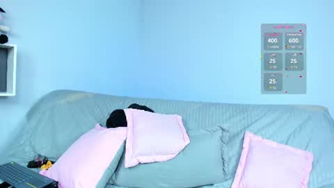 Snapshot of desi_latin chatting on July 16, 8:59 pm NTMY guys im a kinda desi from Medellin online show from July 16, 8:59 pm