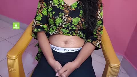 Snapshot of desicoupleshow chatting on December 25, 5:37 am Eva and Adam online show from December 25, 5:37 am