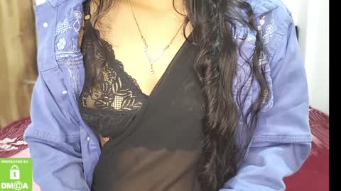 Snapshot of desicoupleshow chatting on January 3, 3:44 pm Eva and Adam online show from January 3, 3:44 pm