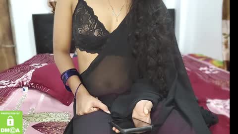 Snapshot of desicoupleshow chatting on January 7, 7:28 pm Eva and Adam online show from January 7, 7:28 pm