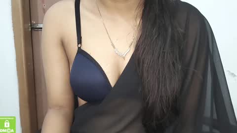 Snapshot of desicoupleshow chatting on February 2, 1:12 am Eva and Adam online show from February 2, 1:12 am