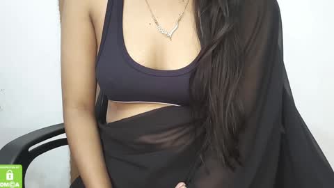 Snapshot of desicoupleshow chatting on February 5, 4:59 am Eva and Adam online show from February 5, 4:59 am