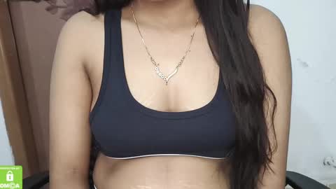 Snapshot of desicoupleshow chatting on February 16, 1:38 pm Eva and Adam online show from February 16, 1:38 pm