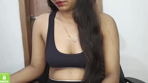 Snapshot of desicoupleshow chatting on February 17, 7:15 am Eva and Adam online show from February 17, 7:15 am