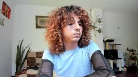Snapshot of desidias chatting on June 16, 10:45 pm Desidias online show from June 16, 10:45 pm