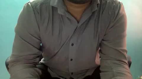 desiguylund online show from February 1, 11:09 am