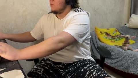 desiredude9 online show from October 8, 6:16 pm