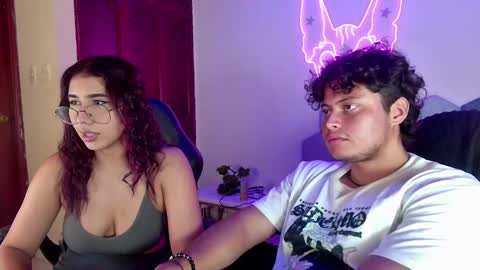 TORI AND MR. BEAR online show from March 3, 6:33 pm