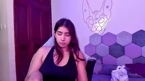 TORI AND MR. BEAR online show from September 10, 12:38 pm