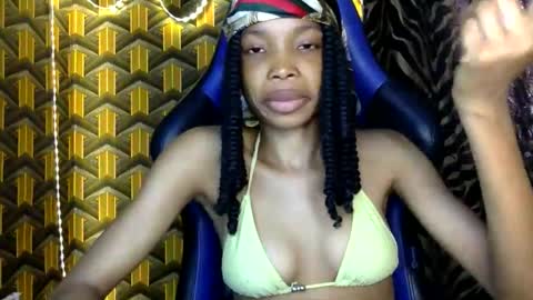 Snapshot of deslimbody90 chatting on April 26, 1:20 pm Deslimbody online show from April 26, 1:20 pm