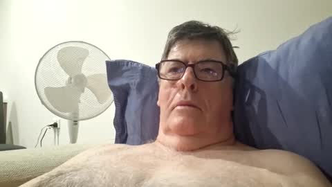 Desmon1958 online show from March 24, 7:19 pm