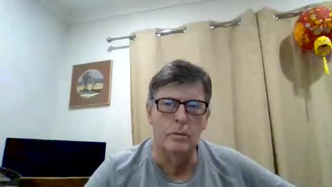 Desmon1958 online show from April 15, 11:39 am