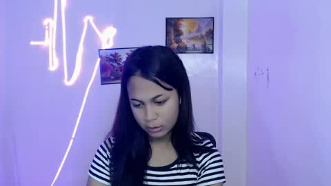 Snapshot of dess_morena chatting on June 19, 6:18 am Dess online show from June 19, 6:18 am