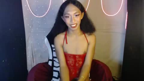 Snapshot of destinedprincess_xx chatting on April 13, 5:18 pm jenny online show from April 13, 5:18 pm