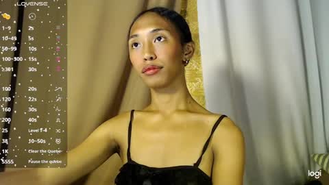 Snapshot of destinedprincess_xx chatting on May 10, 3:17 pm jenny online show from May 10, 3:17 pm