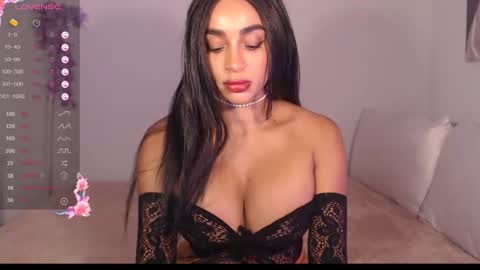 Destinne Mill online show from March 17, 11:57 am