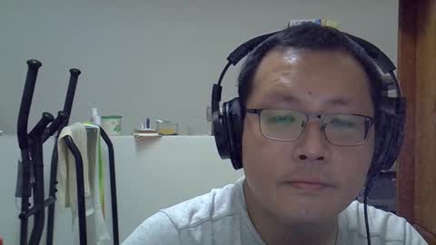 Snapshot of destroy1984 chatting on October 17, 7:55 am Destroy November 1984 online show from October 17, 7:55 am