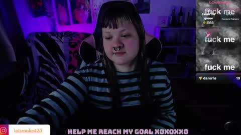 Snapshot of destroyall420 chatting on May 8, 8:41 am Lola Bdsm and fries online show from May 8, 8:41 am