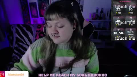 Snapshot of destroyall420 chatting on May 21, 2:46 pm Lola Bdsm and fries online show from May 21, 2:46 pm