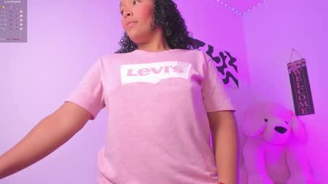 desty_y online show from December 5, 4:54 am