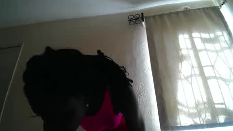 Snapshot of detlefmagadaline2021 chatting on February 10, 7:12 am detlefmagadaline2021 online show from February 10, 7:12 am