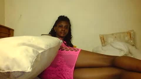 Snapshot of detlefmagadaline2021 chatting on February 17, 4:31 am detlefmagadaline2021 online show from February 17, 4:31 am