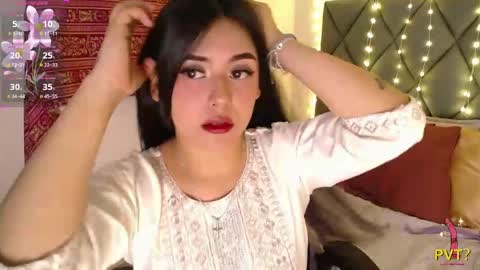 Snapshot of devika_kumar chatting on April 27, 7:01 pm devika online show from April 27, 7:01 pm