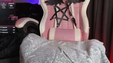 devil_s_bride online show from February 21, 2:18 pm