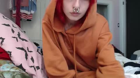 poutyangel online show from April 17, 8:12 pm