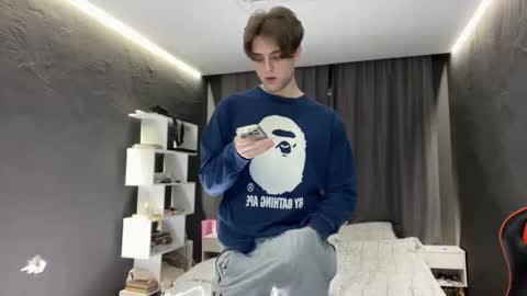 Snapshot of devilnut1 chatting on November 20, 7:30 am devilnut1 online show from November 20, 7:30 am