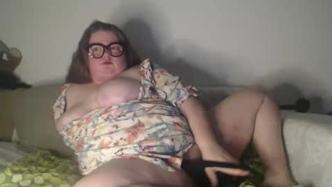 DevilsChick -- OF  online show from March 23, 11:09 pm