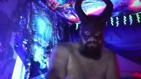 devilspitsamael online show from May 3, 6:41 am