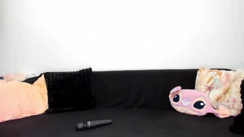 Snapshot of devinesex chatting on January 12, 7:02 am Misha online show from January 12, 7:02 am