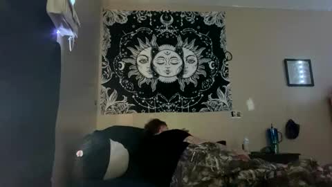 devinfillps online show from February 13, 4:25 pm