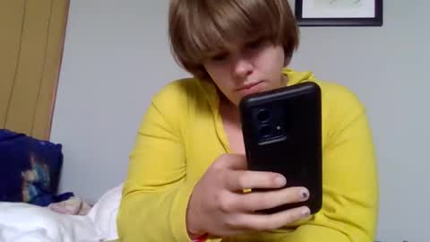 Snapshot of devykitten2018 chatting on March 29, 5:02 pm devykitten online show from March 29, 5:02 pm