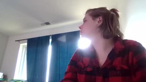 Snapshot of devykitten2018 chatting on April 29, 5:30 pm devykitten online show from April 29, 5:30 pm