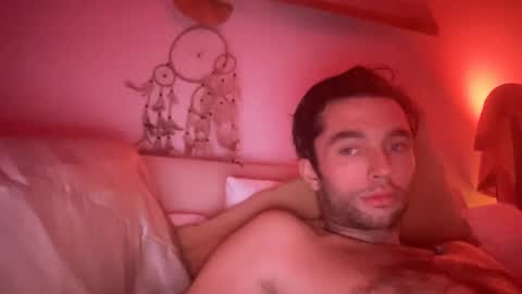 Snapshot of devyy333 chatting on January 9, 9:37 am devyy333 online show from January 9, 9:37 am