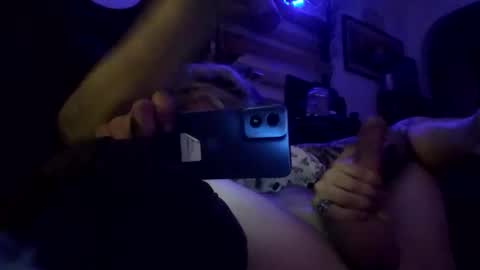 Snapshot of dexcarter81 chatting on May 4, 3:13 am dexcarter81 online show from May 4, 3:13 am