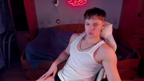 Snapshot of dexter_bennett chatting on July 8, 8:57 pm Dexter online show from July 8, 8:57 pm