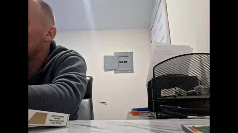 deznuts130 online show from February 15, 7:05 am