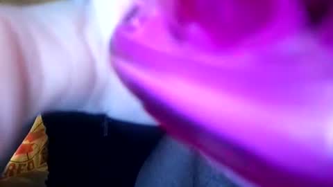 Snapshot of dfresh1_69 chatting on December 17, 10:32 am dfresh1_69 online show from December 17, 10:32 am