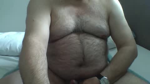 Snapshot of dgdgn chatting on May 15, 10:33 am dgdgn online show from May 15, 10:33 am