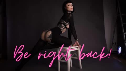 Snapshot of dgtlgrl chatting on September 23, 12:19 pm dgtlgrl online show from September 23, 12:19 pm